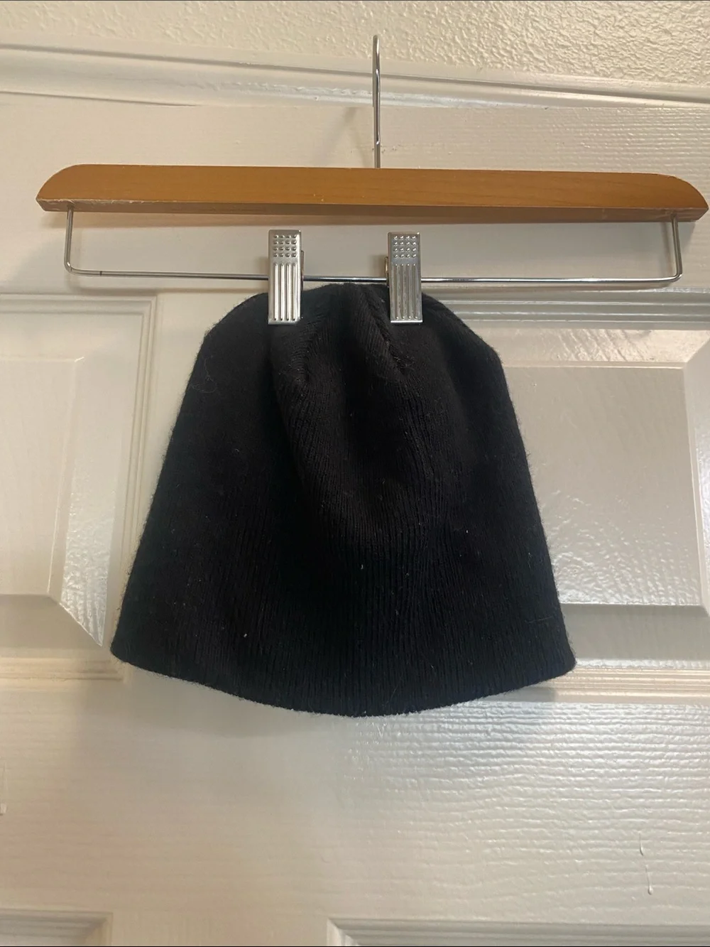 Ducks black beenie